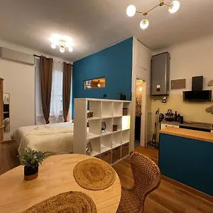 Regina Ai Navigli - Sky Tv, Wifi And Breakfast Box Apartamento Milán